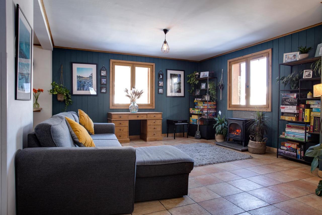 Chamonix Large Chalet, Sleeps 12, 200M2, 5 Bedroom, 4 Bathroom, Garden, Jacuzzi, Sauna Exteriér fotografie